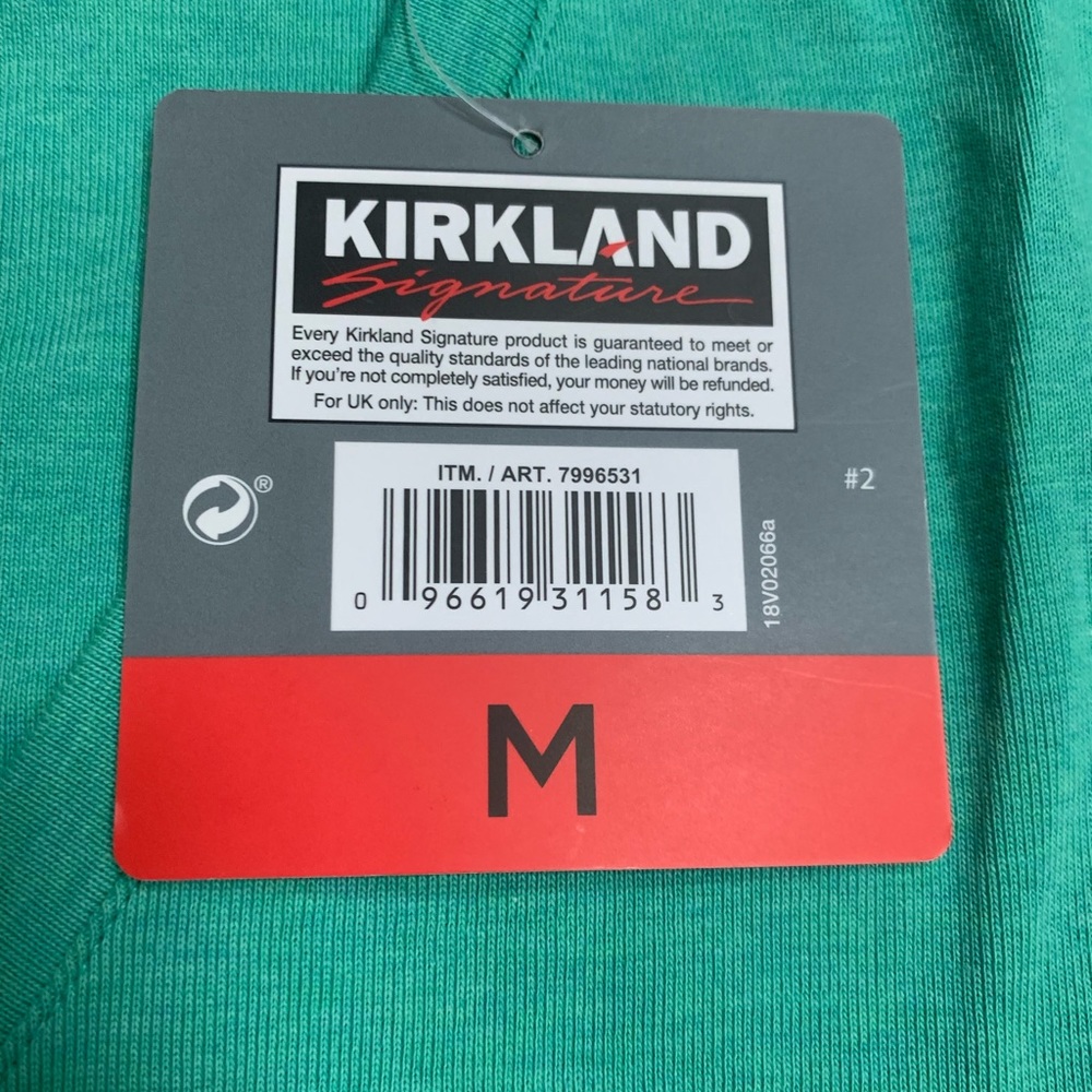 New Kirkland green v-neck cotton tee Sz. M - Picture 4 of 8